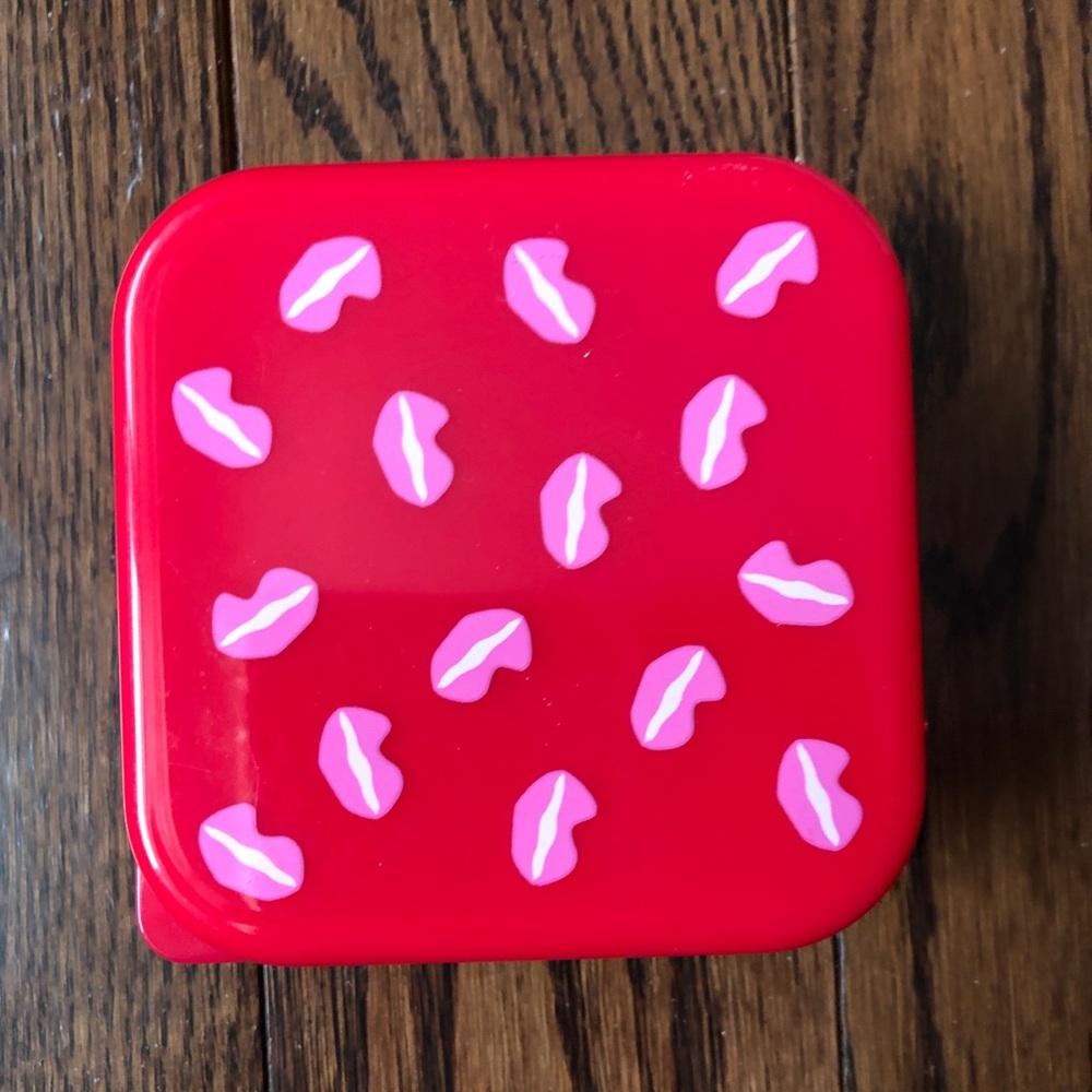 Makeup Box